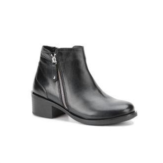Ros Hommerson Womens Dixon Bootie - Wide In Black