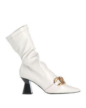 Emanuelle Vee Ankle boots