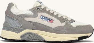 Autry HYPERWAY SNEAKERS IN WHITE AND LEAD GRAY MESH AND SUEDE