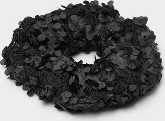 Simons Womens Flocked disc lace scrunchie