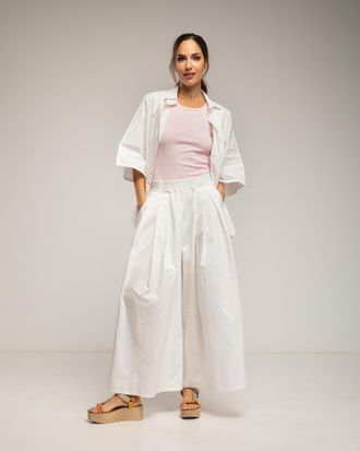 Tantra Set van broek en oversized overhemd, met elastische taille, plooi op de rug en een zak