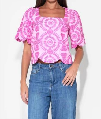 Adelyn Rae Hadley Square Neck Embroidery Scallop Top In Lilac/ Magenta