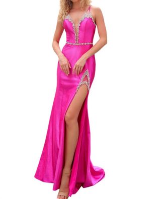 Nox Anabel Fitted Glitter Satin Sleeveless Slit Gown In Fuchsia