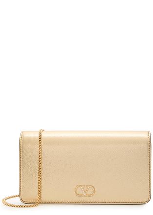 Valentino Garavani Vlogo Metallic Grained Leather Shoulder bag - Gold - One Size