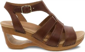 Dansko Womens Trudy Wedge Sandal In Tan