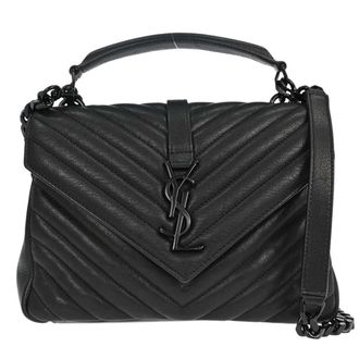 Saint Laurent Classic Monogram College Matelasse Chevron Leather Black Leather Handbag (Pre-Owned)