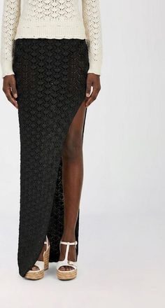 Blumarine Gonna lunga a vita alta in crochet con spacco laterale