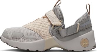 Nike Jordan (WMNS) Air Jordan Trunner LX Light Iron Ore IQ2719-002