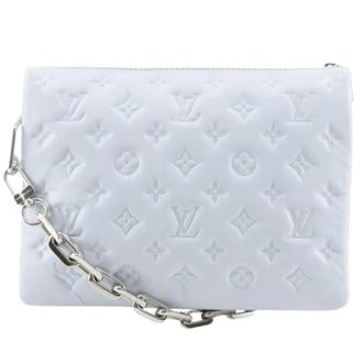 Louis Vuitton Pre-owned Coussin PM Monogram Embossed Lambskin Schoudertas - Dames - Pre-owned - Blauw - Maat: ONE Size Leer