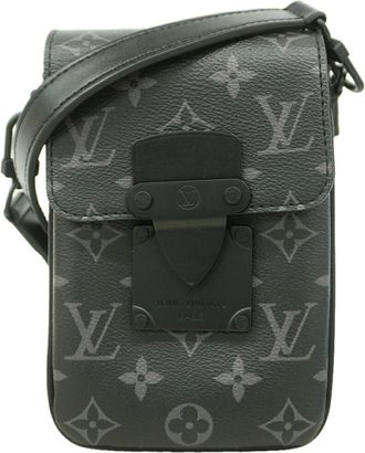 Louis Vuitton Black Shoulder Bag (Pre-Owned)