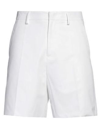 Valentino Garavani PARTES DE ABAJO - Pantalones cortos y bermudas en YOOX.COM
