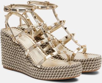 Valentino Garavani Alpargatas con cu&ntilde;a Rockstud Torchon de piel