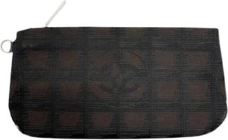 Chanel Pre-owned Clutches, female, Brown, Size: ONE SIZE Pre-owned New Travel Line Pouch