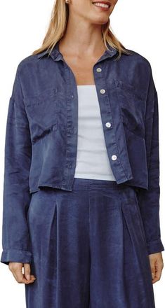 Bella Dahl Inverted Pleat Crop Button-Up Shirt in Royal Navy at Nordstrom, Size X-Small