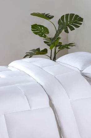 BHS 12 Tog Bamboo Duvet in White | Size: King