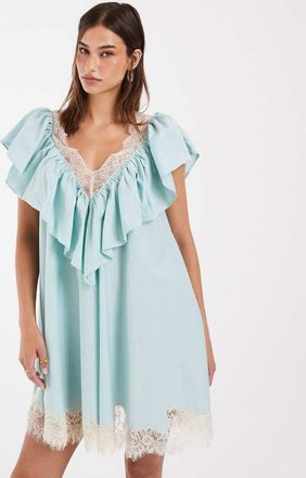 Asos Vestito corto in popeline blu crepuscolo con scollo a V, volant e finiture in pizzo