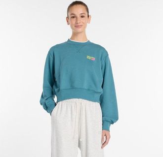 New Balance Mujer Athletics Premium Logo Relaxed Crop Crew en Azul, Vell&oacute;n de algod&oacute;n, Talla XS