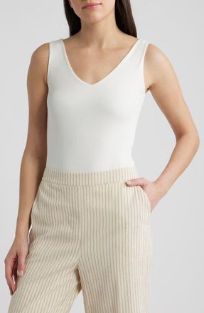 Bernardo V-Neck Bodysuit in Bright White at Nordstrom, Size X-Small