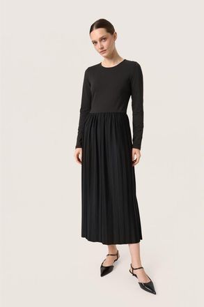 Soaked In Luxury Simone Plisse Long Sleeve Maxi Dress in Black at Nordstrom, Size X-Small