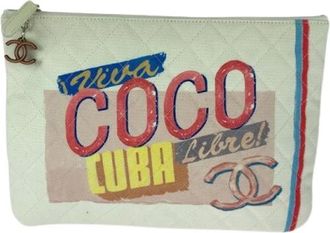 Chanel Pre-owned Clutches, female, White, Size: ONE SIZE Pre-owned Canvas Clutch