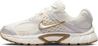 Nike Womens V5 RNR Shoes with Reflective Accents in White | HQ7901-113