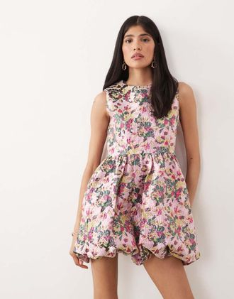 Sister Jane Sister Jane - Sweet Blossom - Vestito corto senza maniche con gonna a palloncino rosa a fiori jacquard