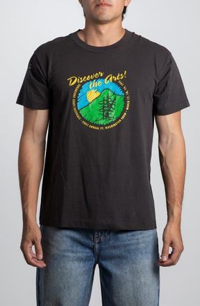 Elwood Vintage Discover the Arts Tee in Black at Nordstrom, Size X-Large