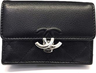 Chanel Black Grained Calfskin Wallet (Tri-Fold) (Pre-Owned)