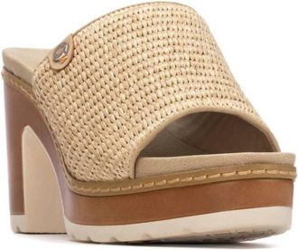 Xti Womens Pu Sandal In Taupe