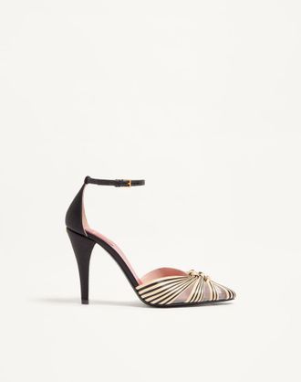 Valentino Garavani Annine Pump in Satin 100mm Wo