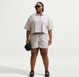 Nike Womens Nike Sportswear Chill Poplin Loose Mid-Rise Striped Shorts (Plus Size) in Blue | IO6996-435