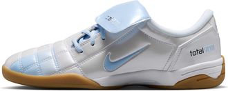 Nike Womens Total 90 SE Shoes in White | IO2389-101
