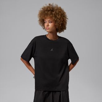 Nike Jordan Womens Jordan Essentials Girlfriend T-Shirt in Black | IM7154-010