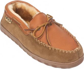 Cloud Nine Mens Rj Fuzzies Rainer Moccasin In Chestnut