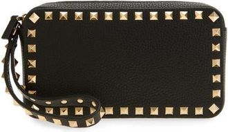 Valentino Garavani Rockstud Pouchette Leather Wristlet in Nero at Nordstrom