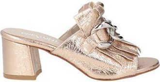 Pregunta FOOTWEAR - Sandals on YOOX.COM