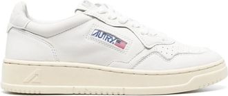 Autry Medalist Low WMNS Goat/White