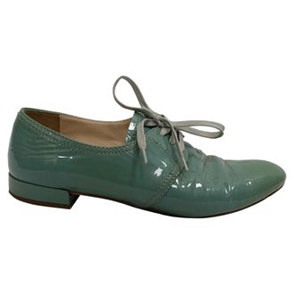 Prada Prada Veterschoenen in Groene Patenten Leer