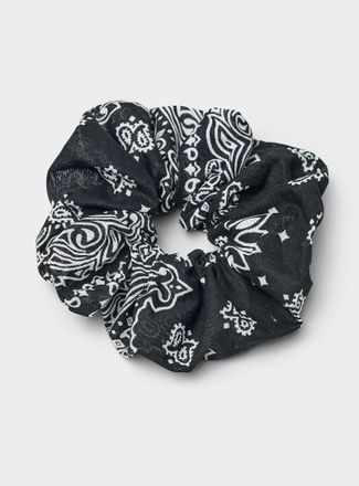 Simons Womens Paisley pattern large scrunchie