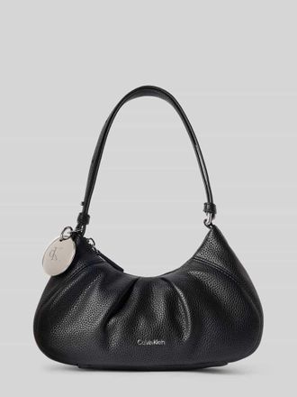 Calvin Klein Henkeltasche mit Label-Pr&auml;gung Modell ENGRAVED HW SMALL BAG in Black, Gr&ouml;&szlig;e 1