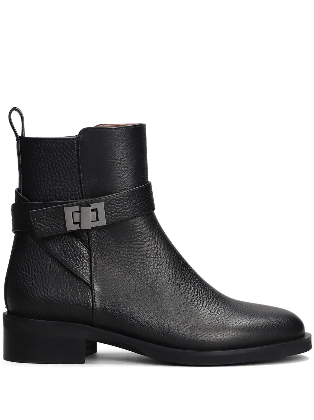 Evaluna: Black Shoes / Footwear now up to −41% | Stylight