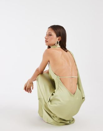Asos Vestito lungo in raso verde oliva con scollo ad anello e sciarpa