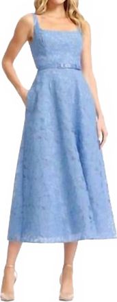 Dress The Population Shelby Fit-And-Flare Dress In Blue