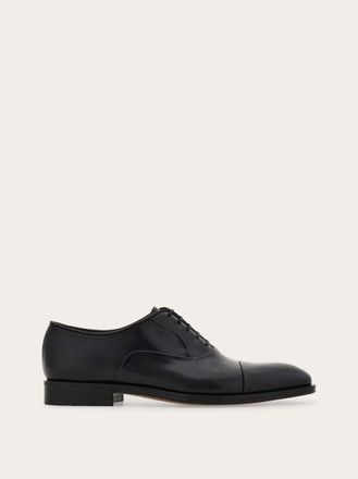 Ferragamo Uomo Oxford con toe cap Nero Taglia 39.5