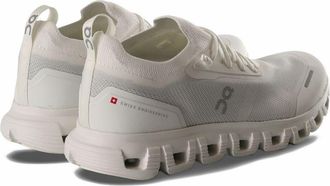 On Cloud 6 Versa Sneakers - White