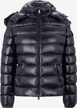Moncler Kurze Daunenjacke mit Pl&uuml;sch an der Kapuze Badyf