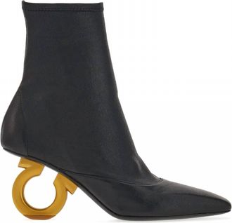 Ferragamo Womens Elina Ankle Boots In Black