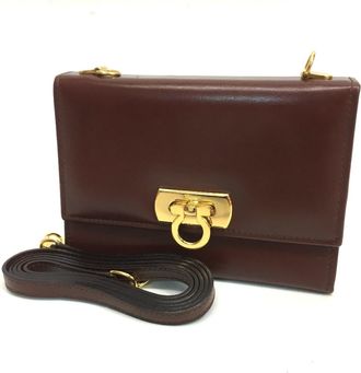 Ferragamo Gancini Leather Pochette Shoulder Bag (Pre-Owned)