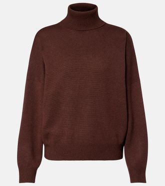 Brunello Cucinelli Dolcevita in cashmere