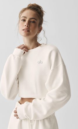 Alo | Cropped Accolade Crewneck Top in Ivory, Size: Medium